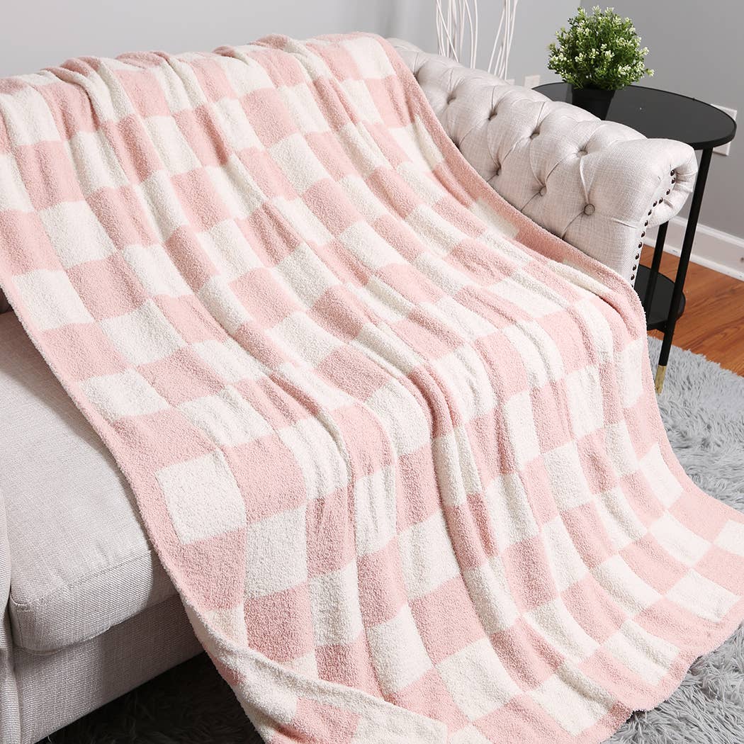 Checkerboard Patterned Throw Blanket